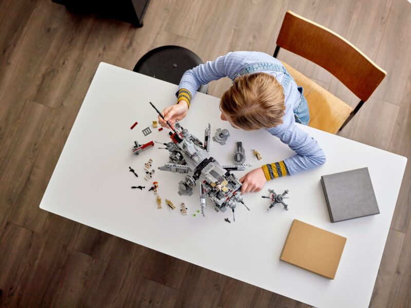 LEGO Star Wars AT-TE Walker - 75337 - Afbeelding 11