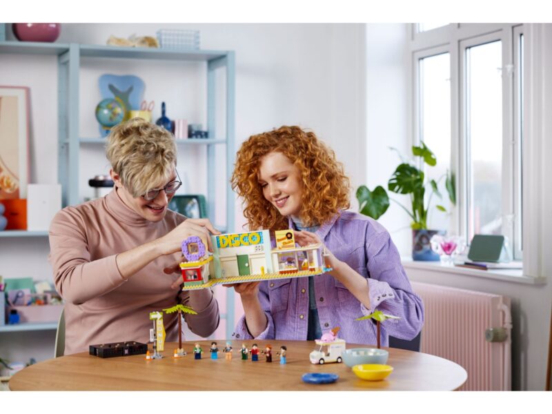 LEGO Ideas BTS Dynamite - 21339 - Afbeelding 17