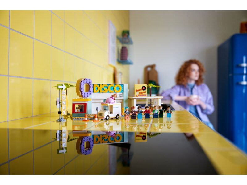 LEGO Ideas BTS Dynamite - 21339 - Afbeelding 14