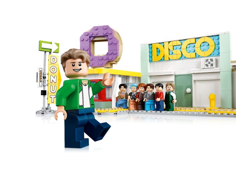 LEGO Ideas BTS Dynamite - 21339 - Afbeelding 7