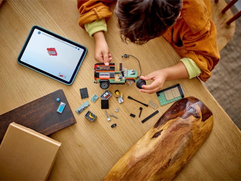 LEGO City 4x4 terreinwagen voor in de bergen - 60447 - Afbeelding 10