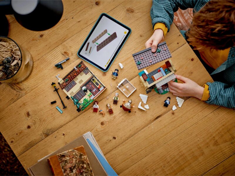 LEGO Harry Potter Ligusterlaan: bezoek van tante Margot - 76451 - Afbeelding 10