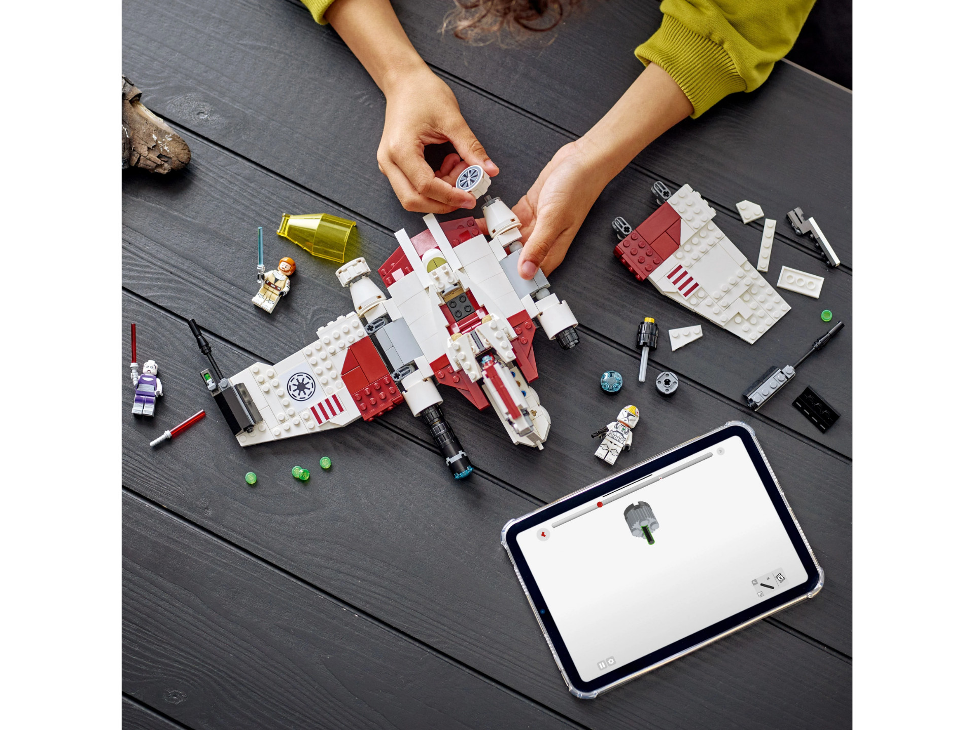 LEGO Star Wars V-19 Torrent starfighter - 75432 - Blokkenpiloot